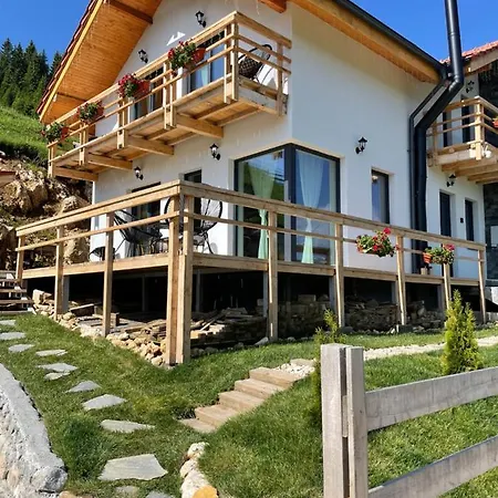 Casa De Sub Munte * Fundata